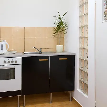 Dietla Cozy Place To Apartment *