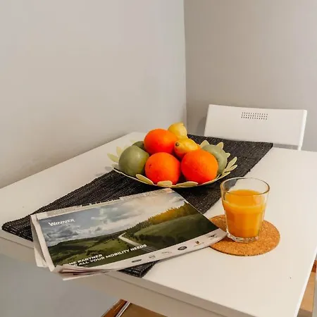 Dietla Cozy Place To Apartment