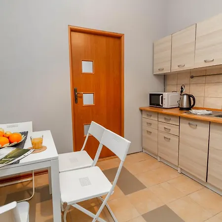 Dietla Cozy Place To *